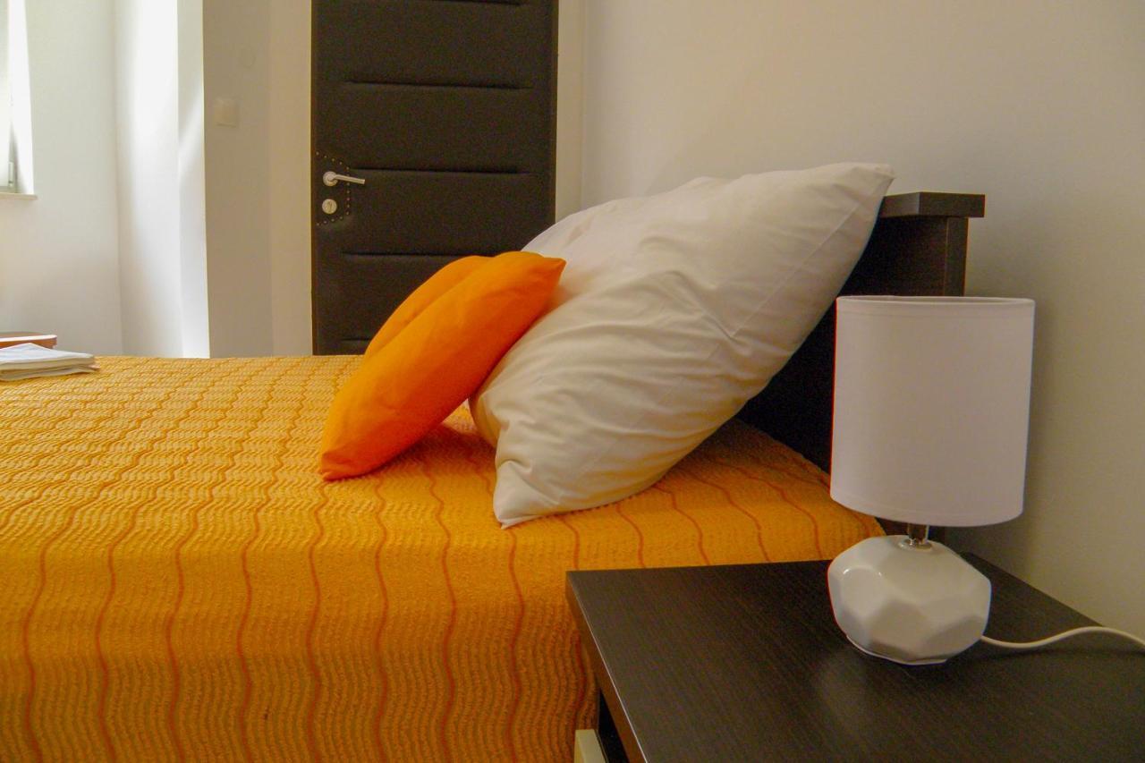 Lada Apartmani โนวาลยา ภายนอก รูปภาพ