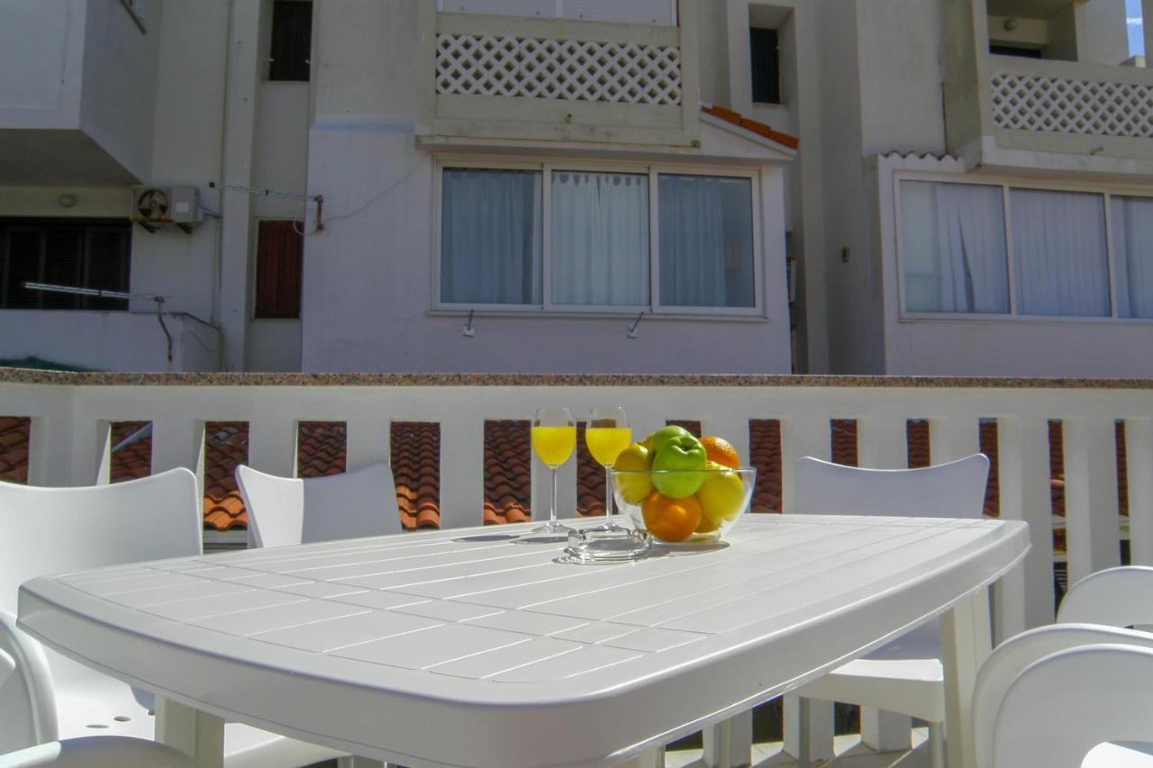 Lada Apartmani โนวาลยา ภายนอก รูปภาพ